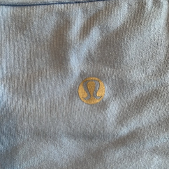 Lululemon Workout Top - Picture 3 of 4